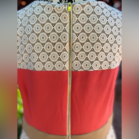 STUDIO ONE dress Size 18. - Picture 10 of 11